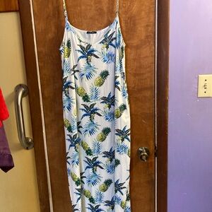 Tropical Print Maxi Dress
